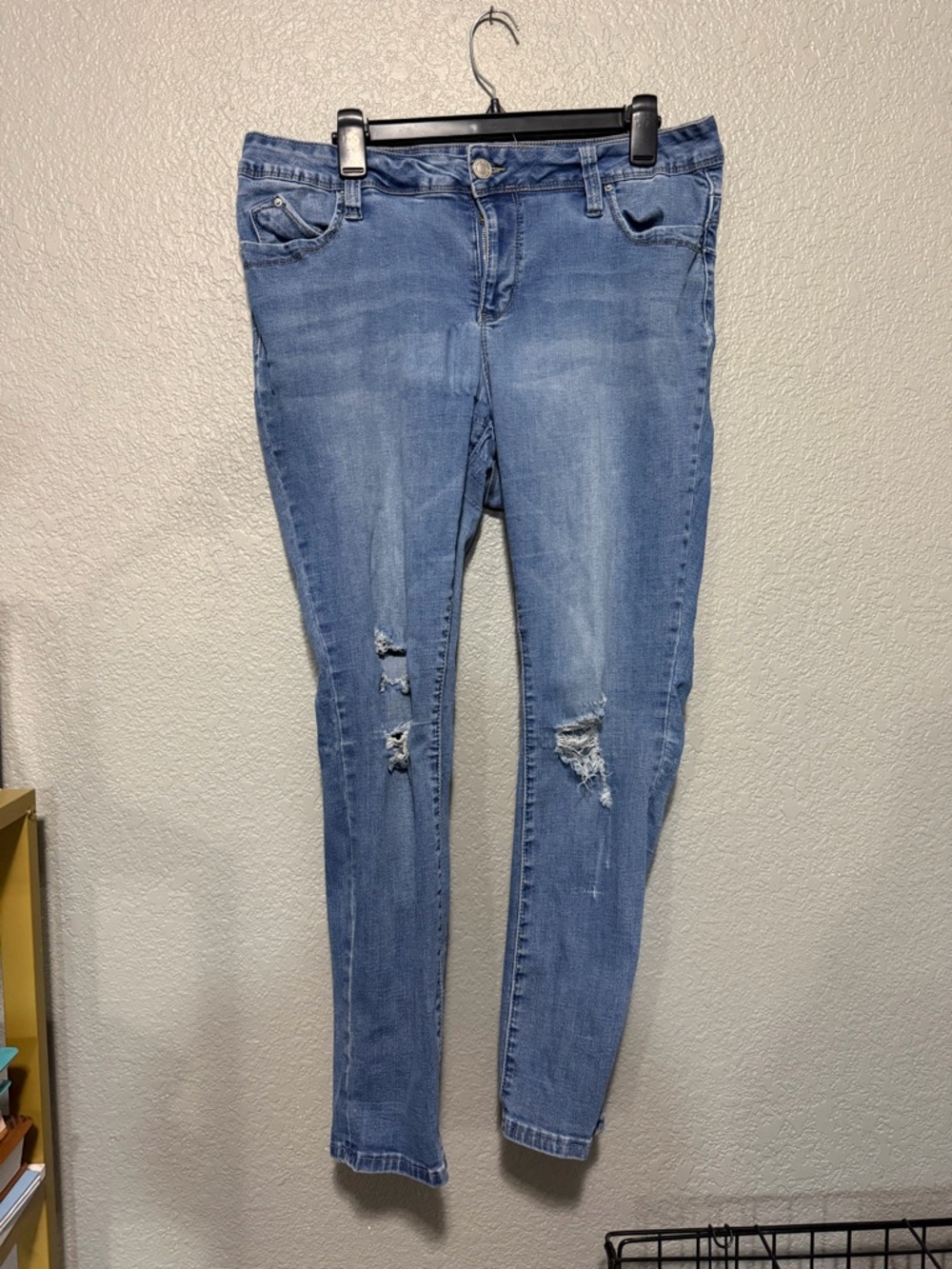 Light Blue Distressed Skinny Jeans - Slim Fit